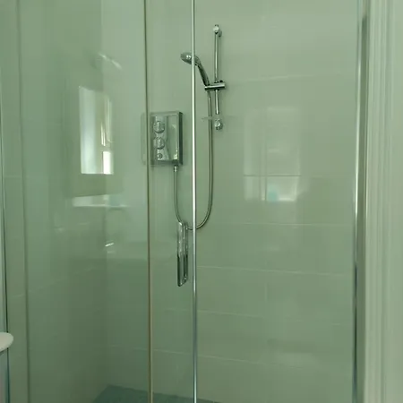 Hillside Haven F94ew71