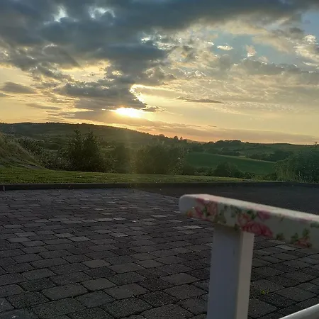 Hillside Haven F94ew71 Bed & Breakfast *