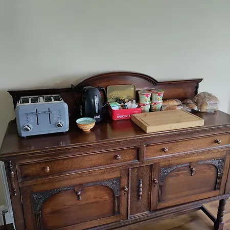 Hillside Haven F94ew71 3*